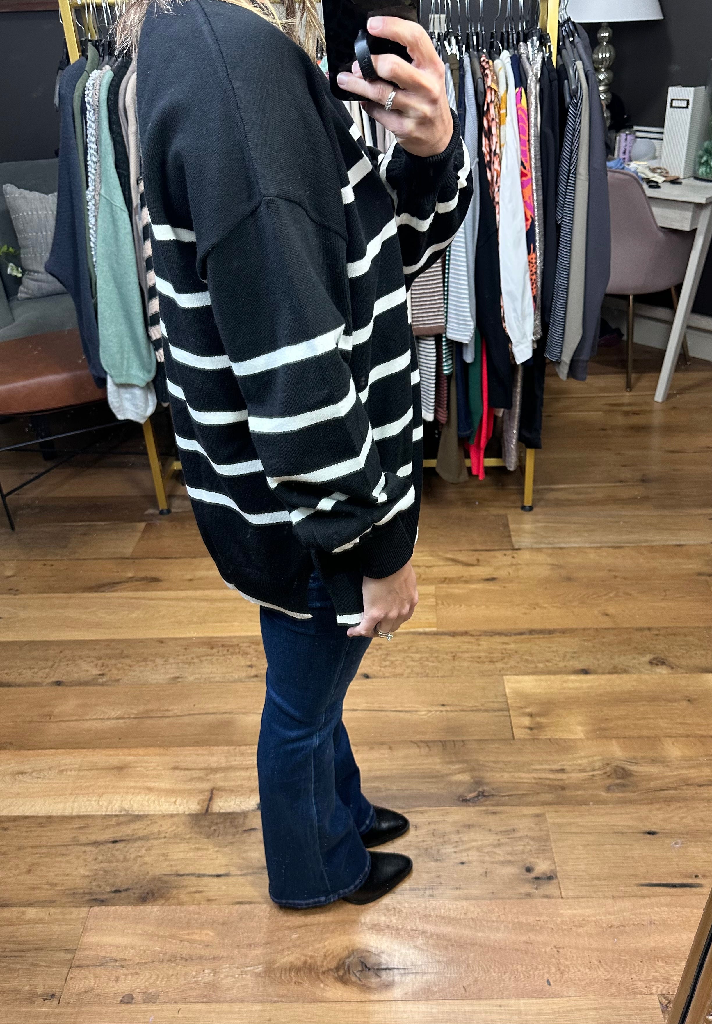 Just The Same Striped Sweater - Black-Sweaters-Vine & Love VT60608-ultimatehousebuyers, Women's Fashion Boutique in Grinnell, Iowa