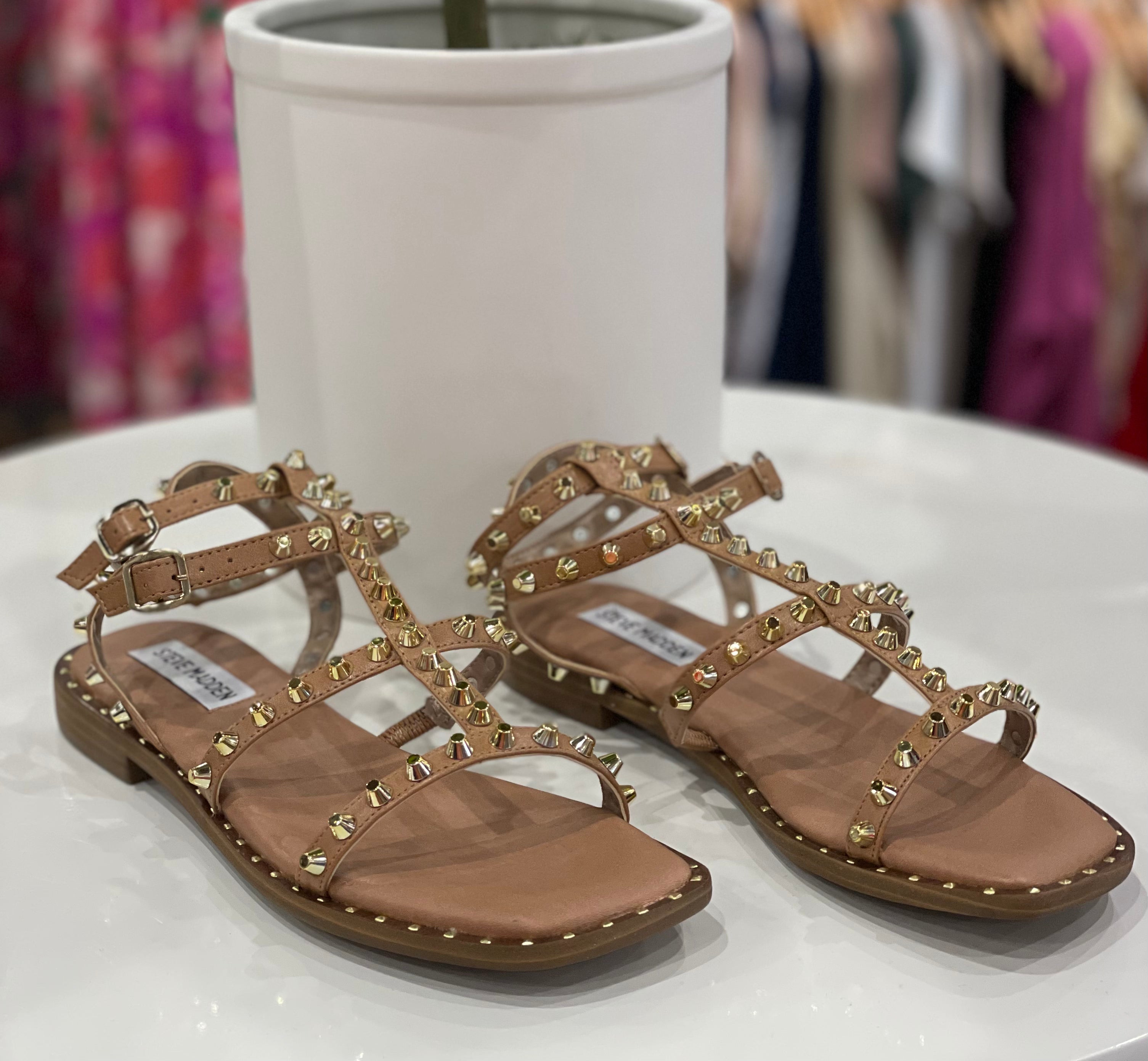 Steve Madden Sunnie Sandal - Tan-Sandals-Steve Madden Sunnie-ultimatehousebuyers, Women's Fashion Boutique in Grinnell, Iowa